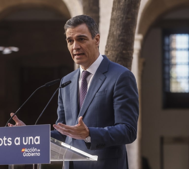 Sánchez se reunirá este jueves en Valencia con las asociaciones de víctimas de la DANA