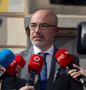 El juez Peinado imputa al delegado del Gobierno en Madrid en el [...]