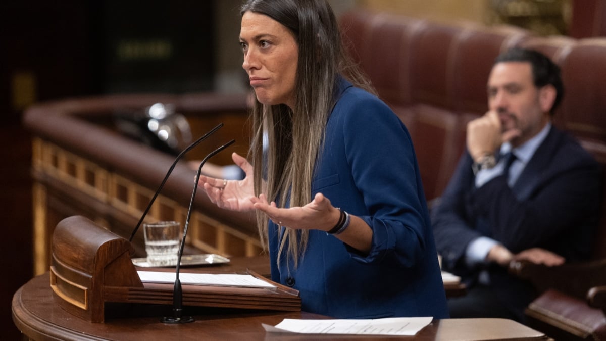 Junts acorrala a Yolanda Díaz con la reducción de jornada y complica su tramitación