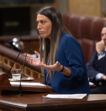 Junts acorrala a Yolanda Díaz con la reducción de jornada y complica [...]
