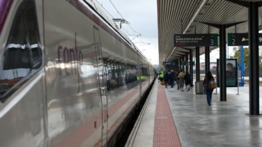 Renfe lanza ofertas para viajar este verano por España desde 9 euros