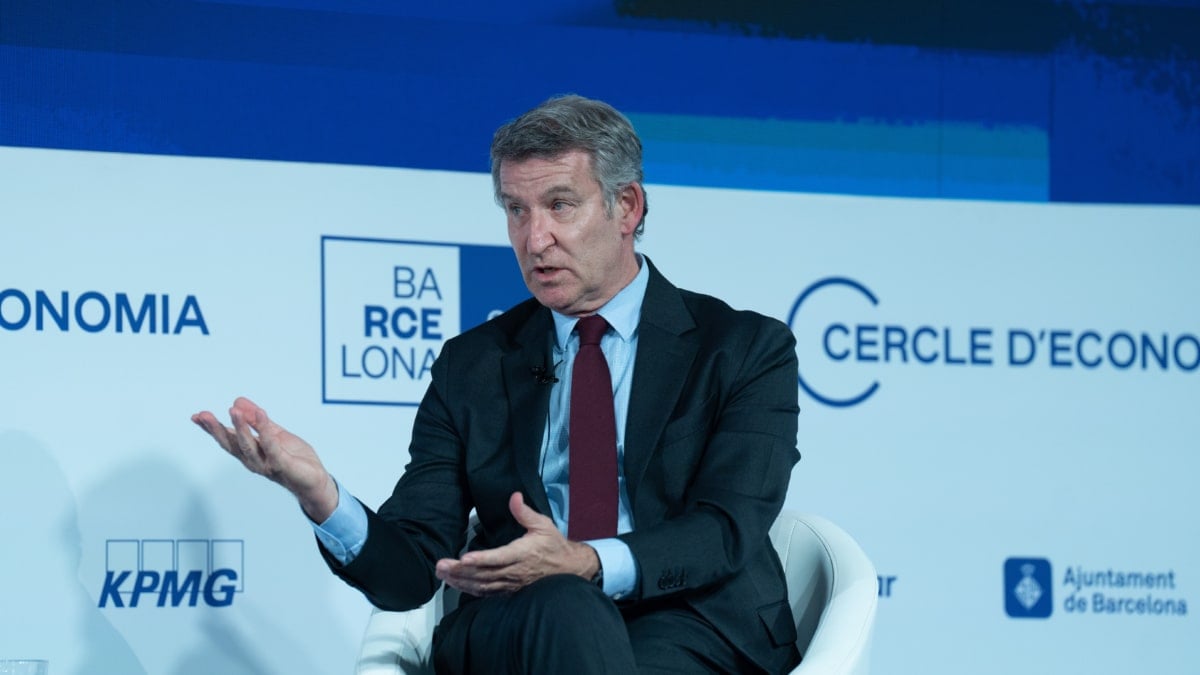 Feijóo rechaza la consulta pública de la OPA del BBVA al Sabadell y alerta sobre la "arbitrariedad y frivolidad" de Moncloa
