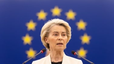 Von der Leyen pide invertir "masivamente" en energía y almacenamiento eléctrico para bajar sus precios