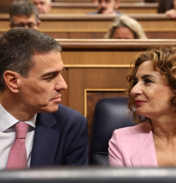 El Gobierno no cree que los wasaps erosionen a Sánchez: "Nos desgasta [...]