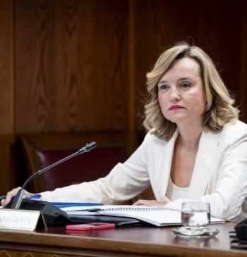 "Eres la muñeca hinchable del PSOE": Pilar Alegría acusa al PP de [...]