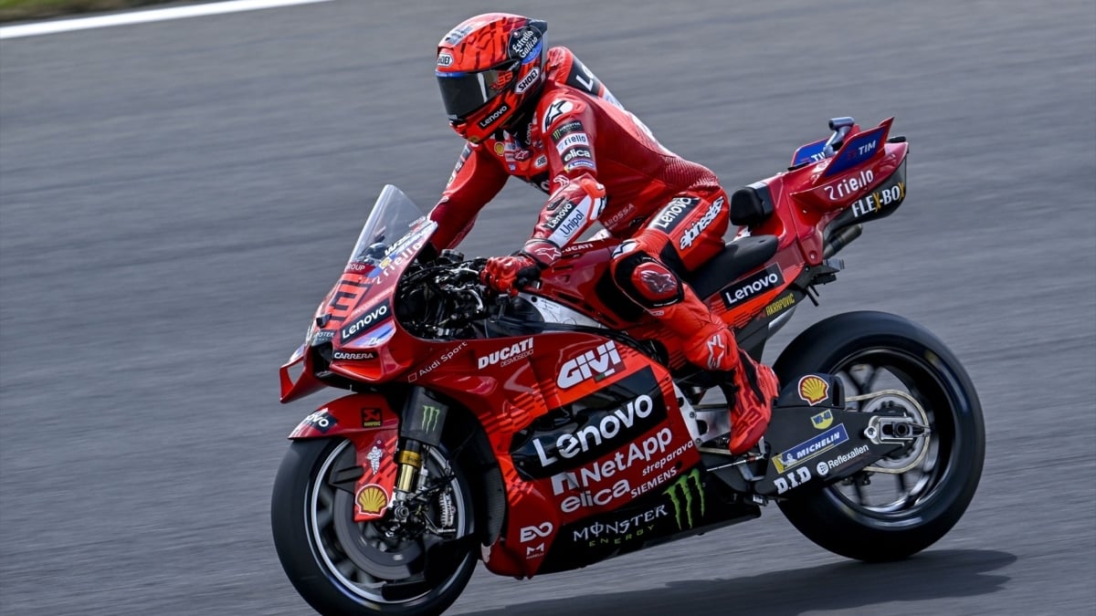 Carrera MotoGP GP de Gran Bretaña. Horario y dónde ver hoy en TV a Marc Márquez en Silverstone