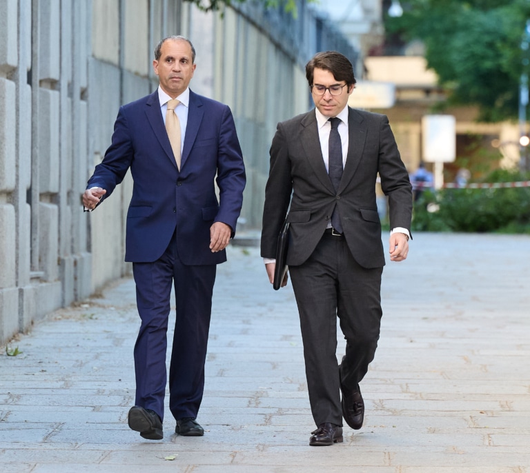 El abogado del novio de Ayuso dice que lo informó sobre el pacto con la Fiscalía