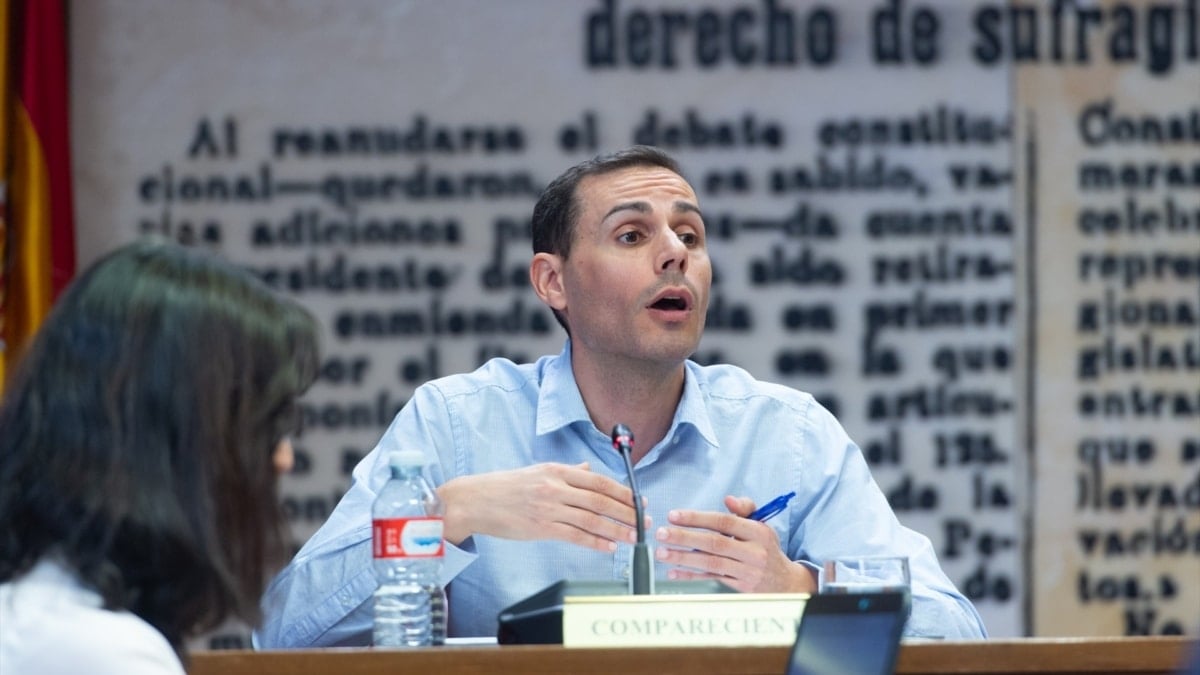 Un empleado de Tragsatec confirma que Jésica Rodriguez "fichar no fichó" y dice que Adif se quejó por "molestarla"