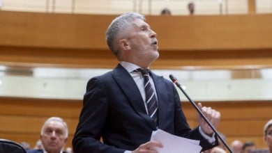 Marlaska replica al PP que él ha devuelto la "honorabilidad" a Interior