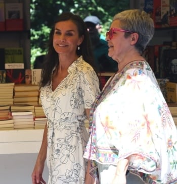 Madrid reabre El Retiro y la Feria del Libro después de que [...]