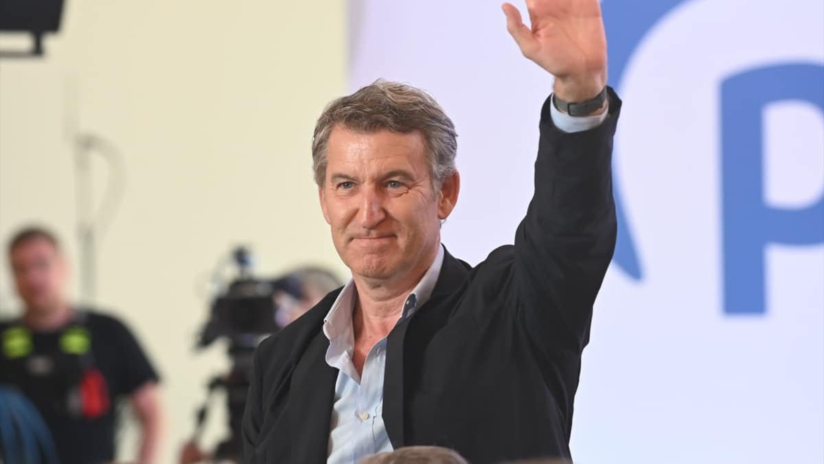 Feijóo: "El Congreso de 2022 fue para arreglar problemas del PP y el de 2025, los de España"