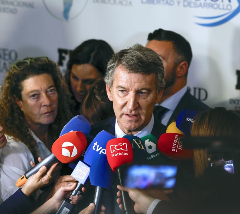 Feijóo pide a Israel que distinga en sus "actividades militares" el "terrorismo" de Hamás de la población civil