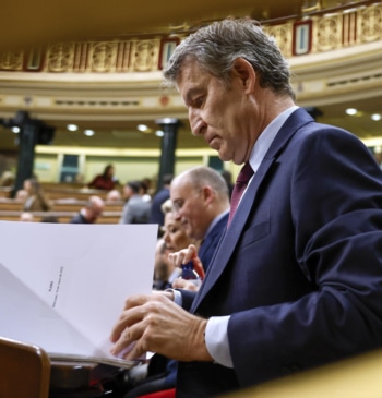 Los wasaps de Sánchez ahondan en la desconfianza del PP y alejan [...]