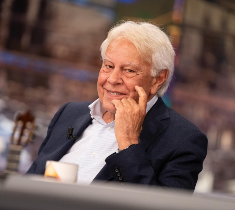 Felipe González pide a PSOE y PP una “tregua de insultos”