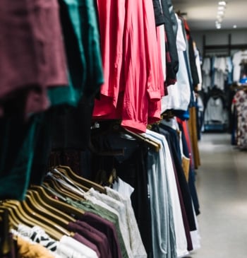 La marca cuenta con 3 tiendas en Madrid y 1 en Salamanca