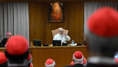 León XIV defiende "la dignidad humana, la justicia y el trabajo" frente al desarrollo de la Inteligencia Artificial