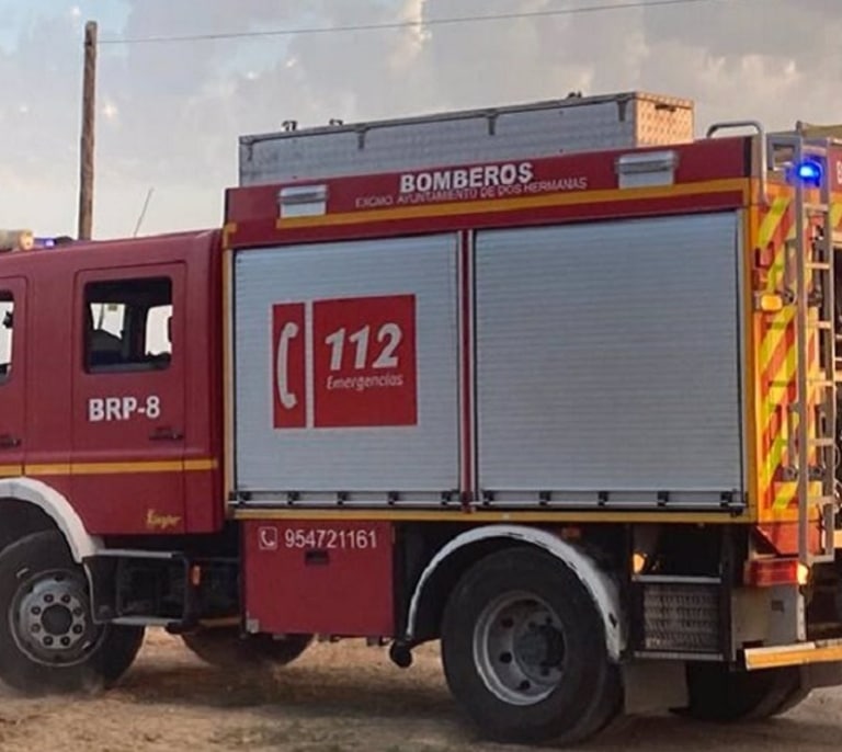 Un trabajador muere electrocutado en una torre junto a la AP-4 en Cádiz
