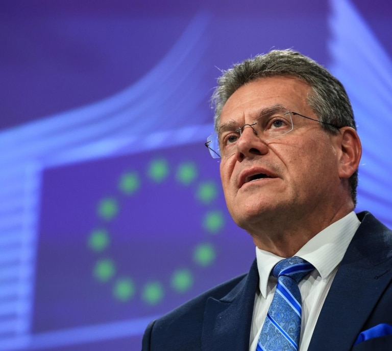 Bruselas responde a la última amenaza de Trump: "Estamos dispuestos a defender nuestros intereses"