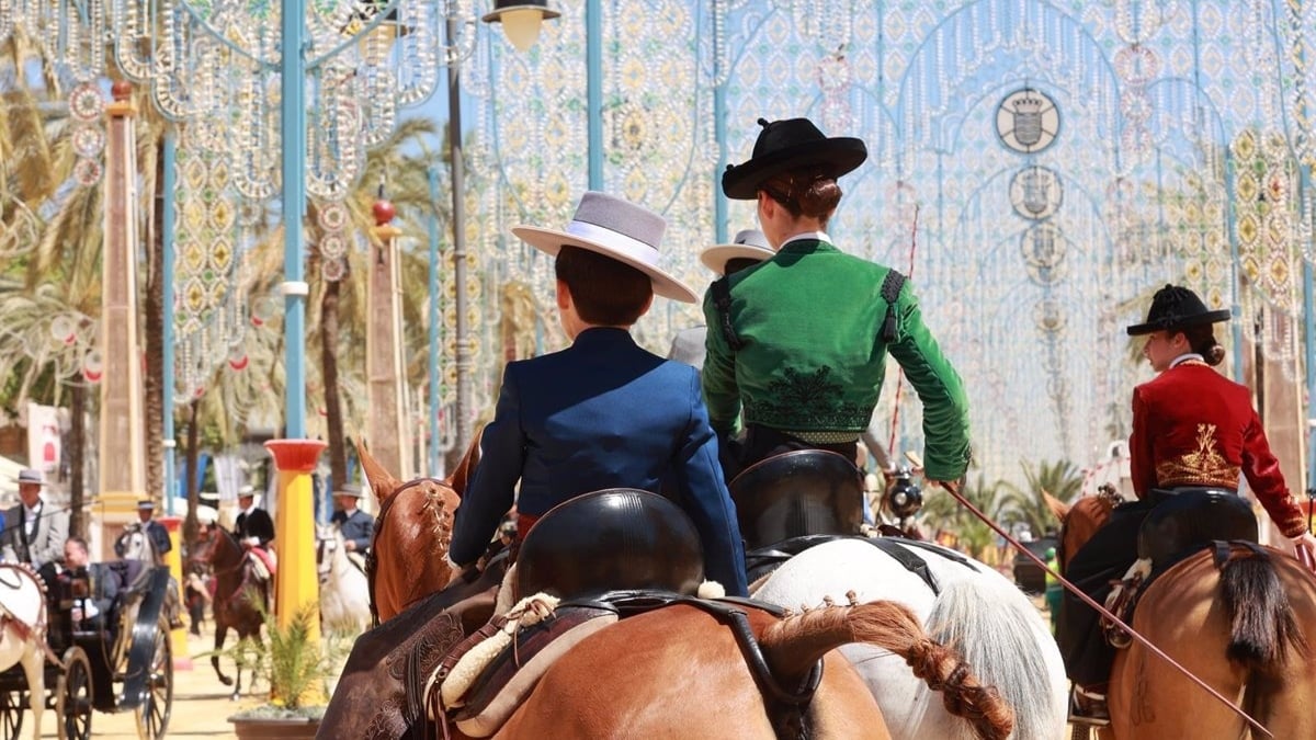 Incautan 80 gramos de MDMA y arrestan a tres hombres en la Feria de Jerez
