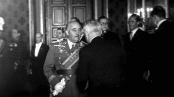 Cuando España celebró el día de la Victoria en Europa como "un nuevo triunfo de Franco"