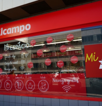 Alcampo cerrará hasta 25 supermercados, recortará superficie de sus híper y ejecutará [...]