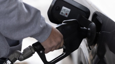 Así puedes saber si la gasolina de tu coche se ha mezclado con agua
