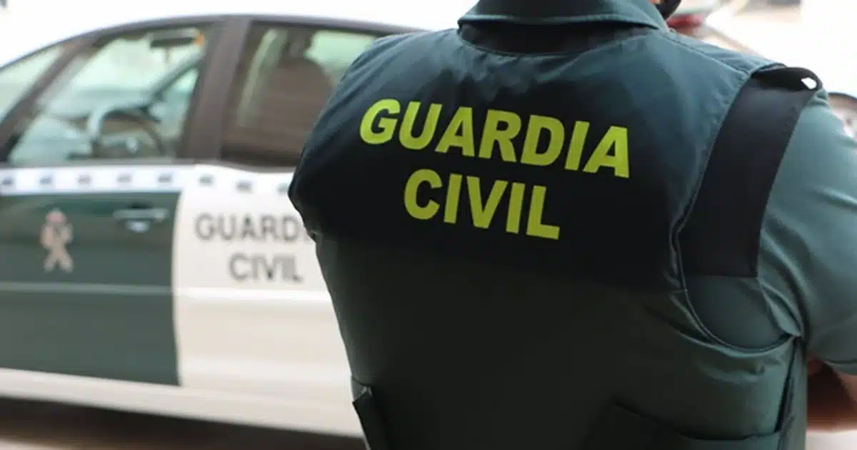 Tres detenidos, dos menores, tras huir de un control en Valencia con 3 kg de marihuana