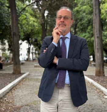 “Francisco le deja una patata caliente a León XIV”