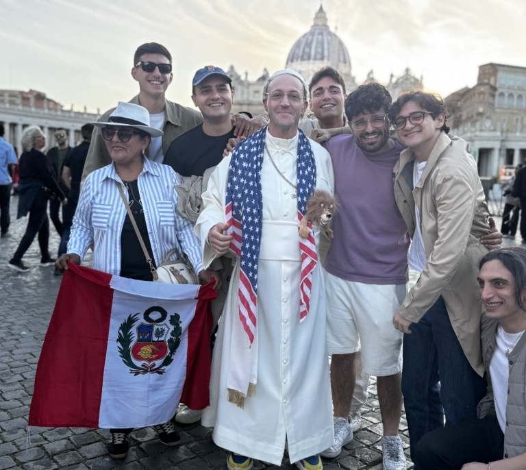 'The show must go on': después del duelo, llegó la fiesta a El Vaticano