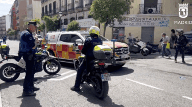 Un joven hospitalizado tras recibir una puñalada en el cuello en el centro de Madrid