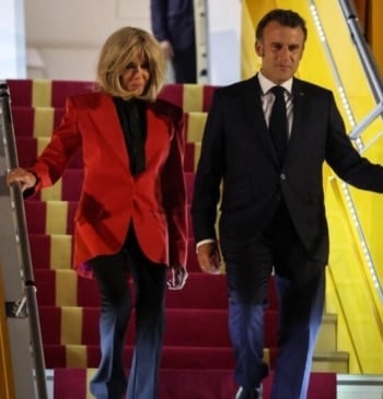 ¿Qué le pasa a Brigitte Macron?