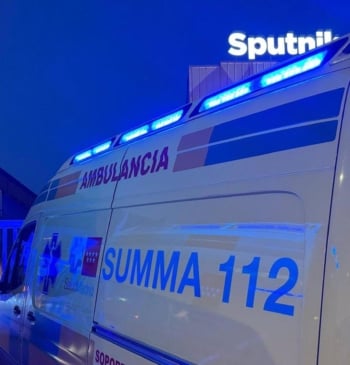 Grave un motorista al salirse de la vía y caer por un [...]