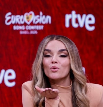 Desvelan el enorme caché de Melody para su primera entrevista en televisión
