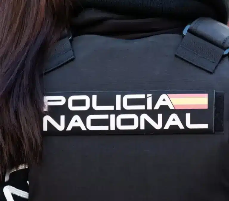 Un  hombre armado intenta robar un banco en Ponferrada