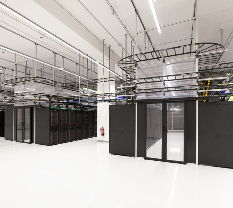 MERLIN Edged inaugura su centro de datos en Barcelona y se alía con CoreWeave