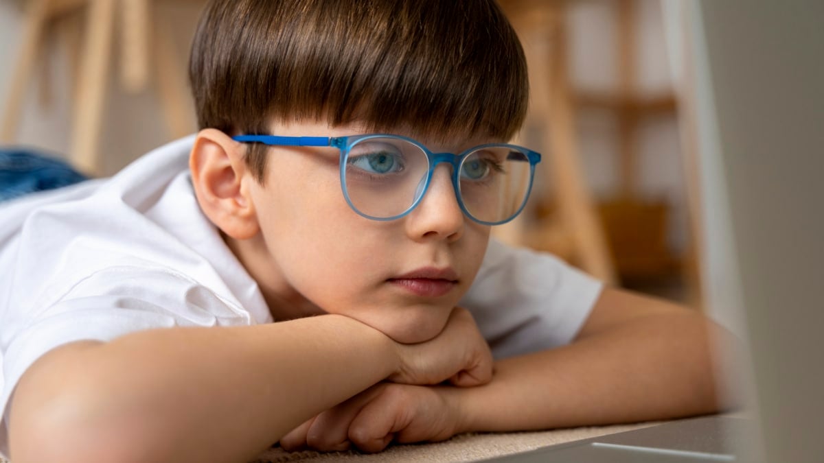 Ayuda para las gafas y lentillas: requisitos, cómo solicitarla y todo lo que debes saber