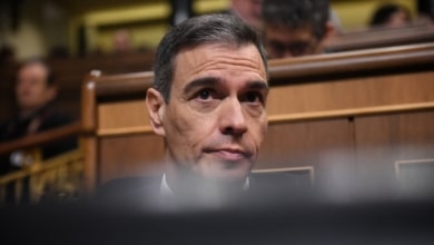 El Gobierno pide prudencia a sus socios tras sumarse a la crítica del PP por el "apagón informativo"