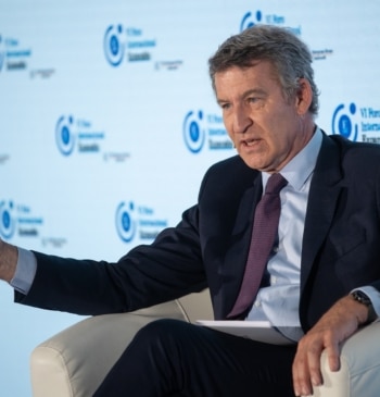 Feijóo promete una auditoría, bajada de impuestos y materializar los pactos de [...]