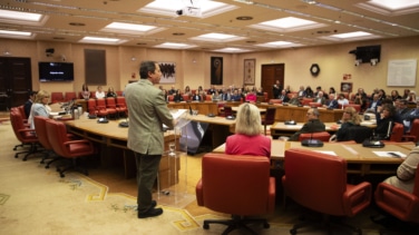 Alfonso Bauluz, presidente de RSF, recibe el Premio Victoria Prego a la Libertad de Expresión: "Encarnó la concordia y el consenso"