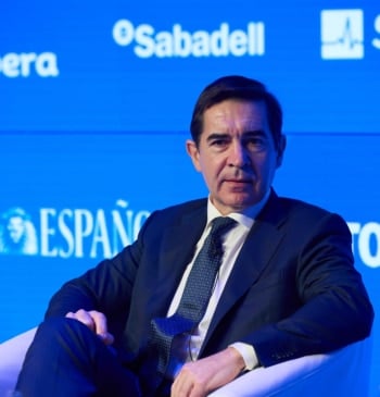 Carlos Torres (BBVA) considera que Cuerpo no debería elevar la OPA sobre [...]