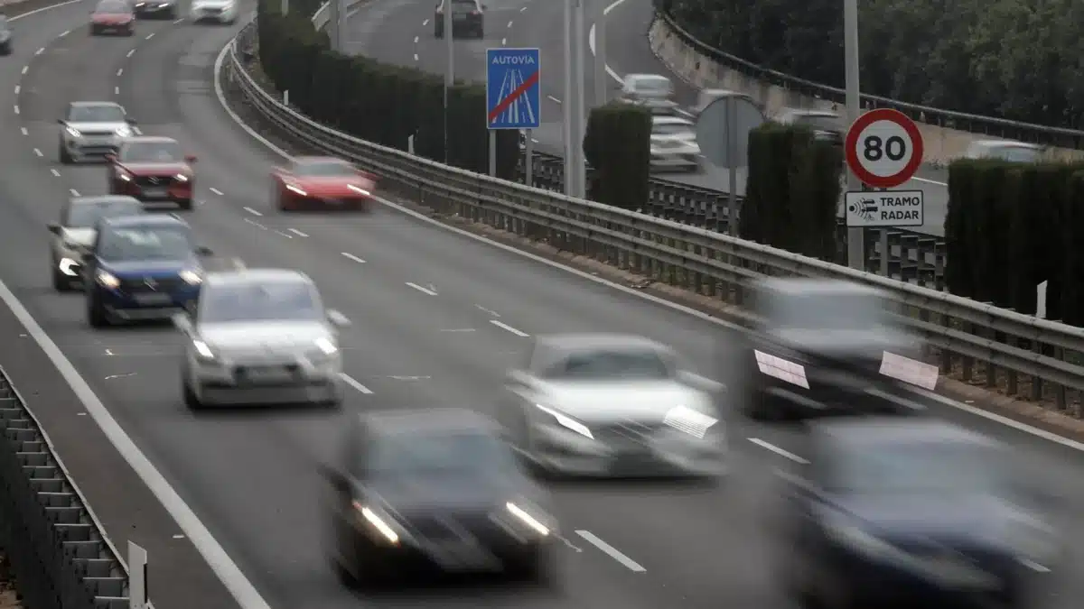 A disposición judicial tras acudir al examen para recuperar los puntos del carné conduciendo su propio coche
