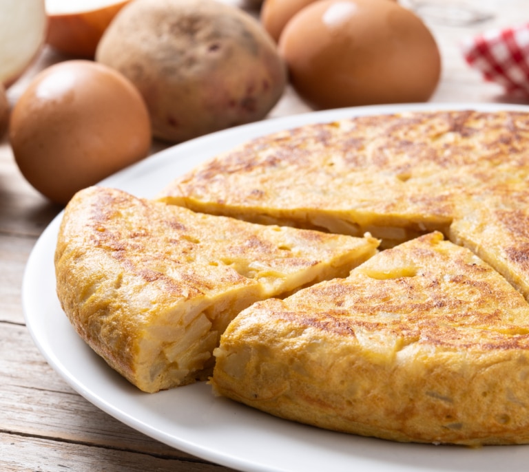Más de 13 millones de españoles tienen miedo a cocinar tortilla de patatas