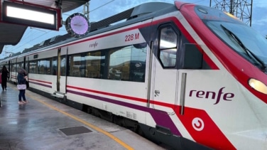 Renfe ofrece cambios y devoluciones, sin coste adicional, por la interrupción del servicio provocada por la ola de incendios