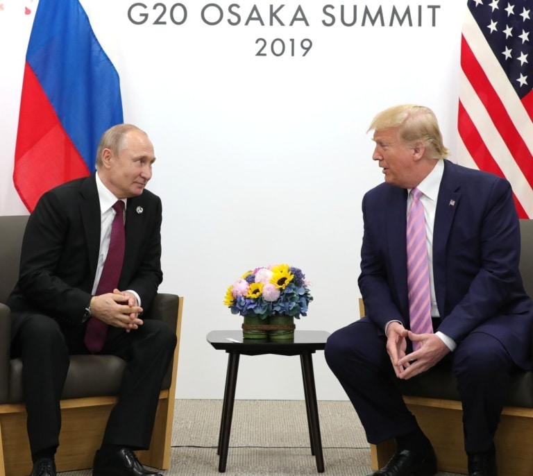 Trump, de la amistad con Putin a valorar imponerle nuevas sanciones