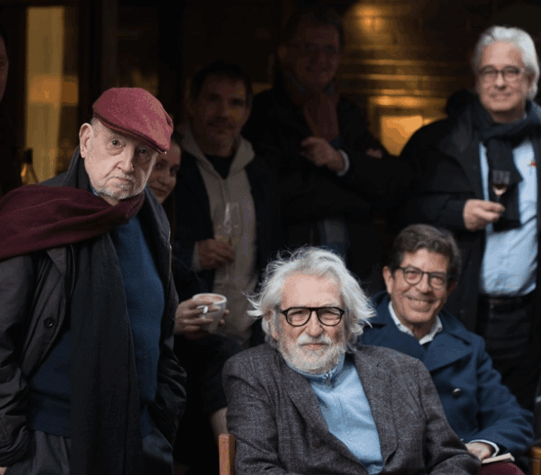 Fallece Joan de Sagarra, brillante cronista contra la 'cultureta' catalana