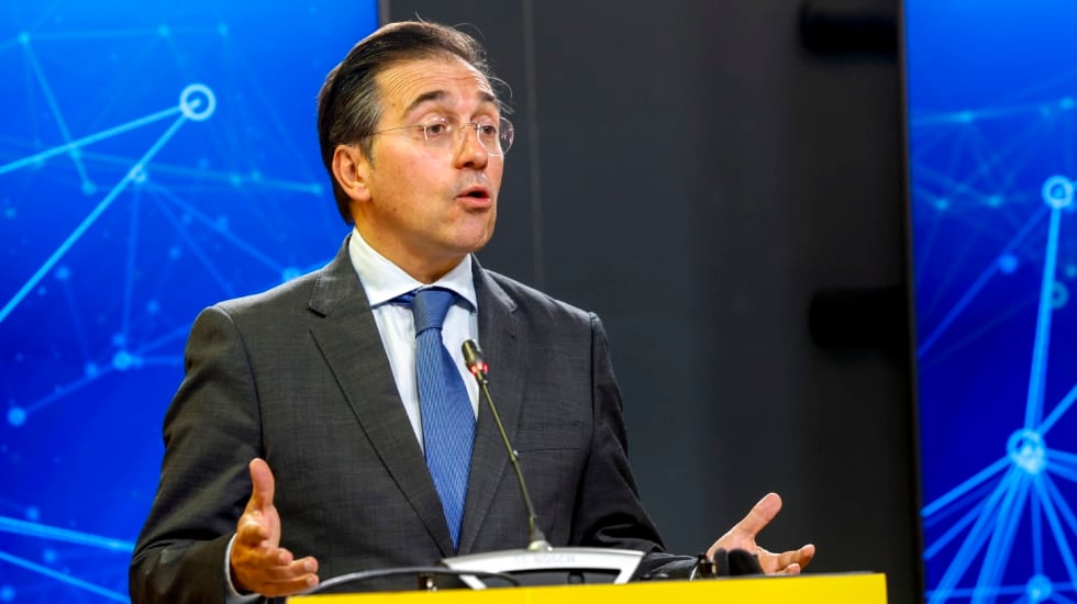 El Gobierno fracasa en su nuevo intento de conseguir la oficialidad del catalán en la UE como prometió a Puigdemont