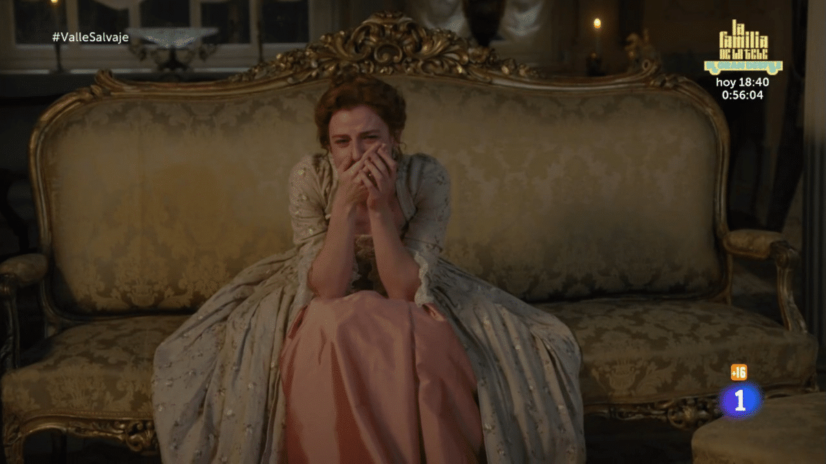Adriana (Rocío Suárez de Puga) está devastada tras la decisión que toma Rafael en el último capítulo de Valle Salvaje, el serial de época que emite La 1 de TVE de lunes a viernes (16.50)