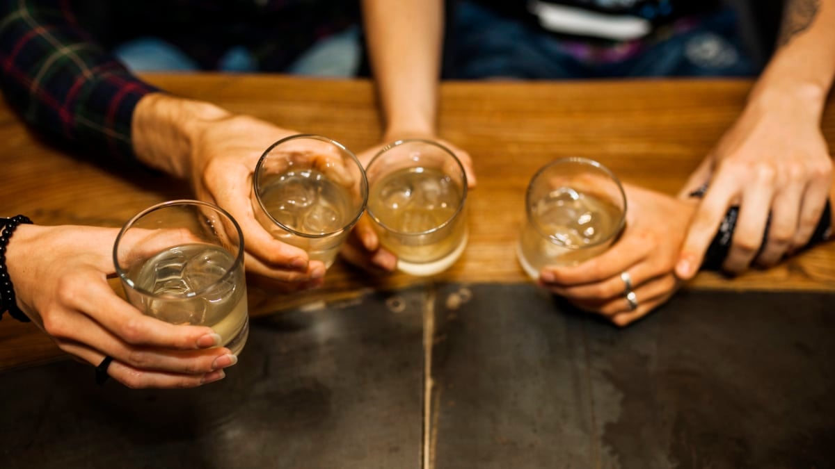 El alcohol, ni con consumo responsable ni seguro