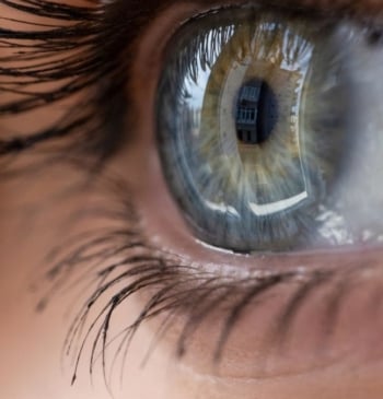 La vitamina que debes tomar para evitar problemas de visión y cataratas