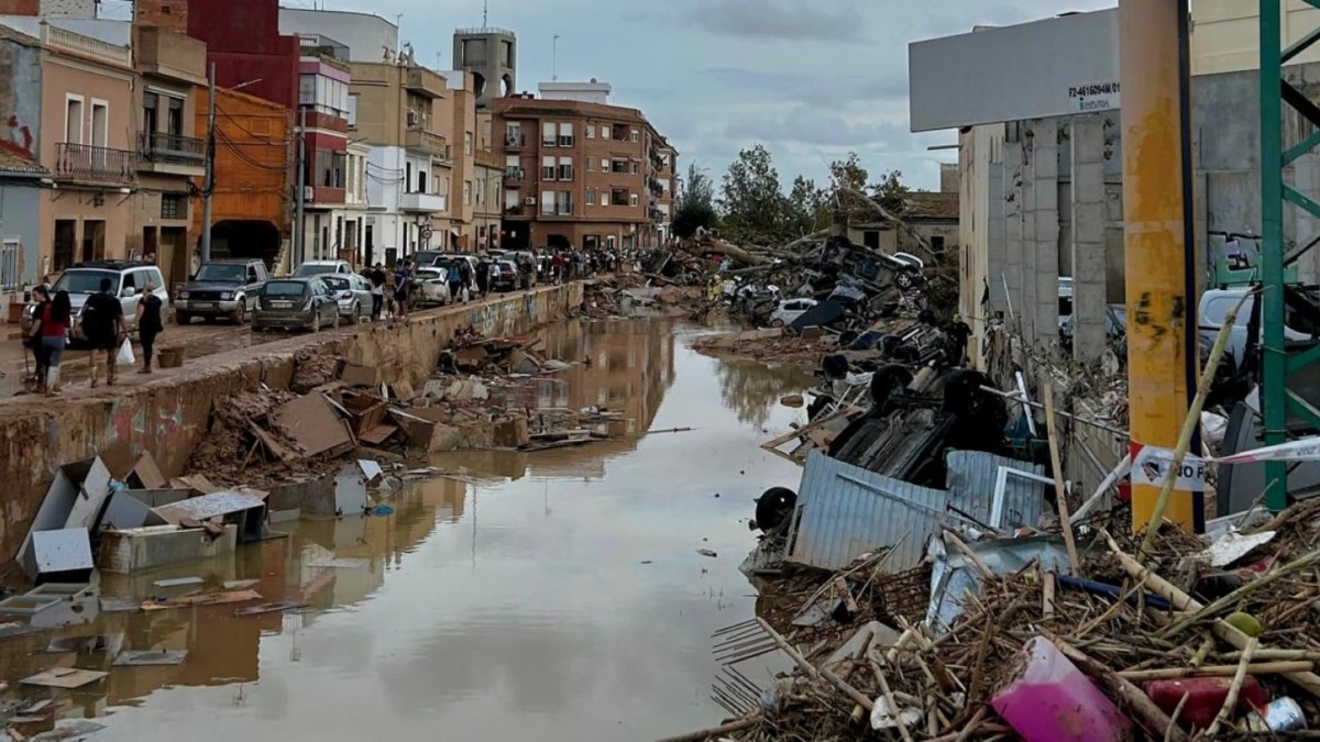 Utiel donará a damnificados de la DANA la recaudación de un bocadillo gigante